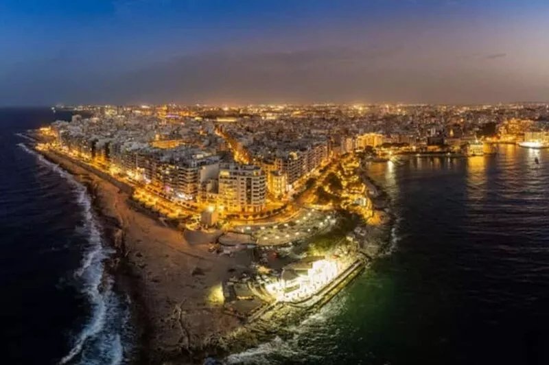 A lovely 1BR Apartment in Tower Road Sliema