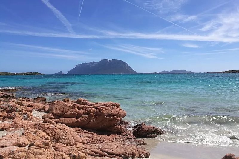 Sardinian villa surrounded by nature, incomparable view of Porto Istana bay