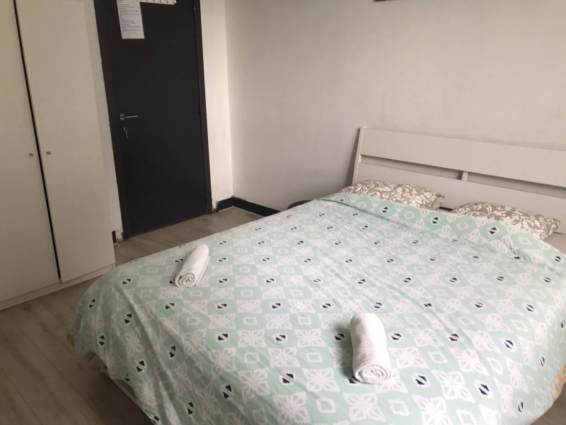 Leonard Room