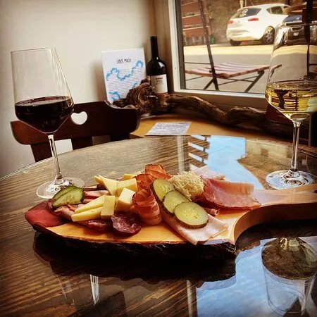 Weinstuberl & Weinverkauf