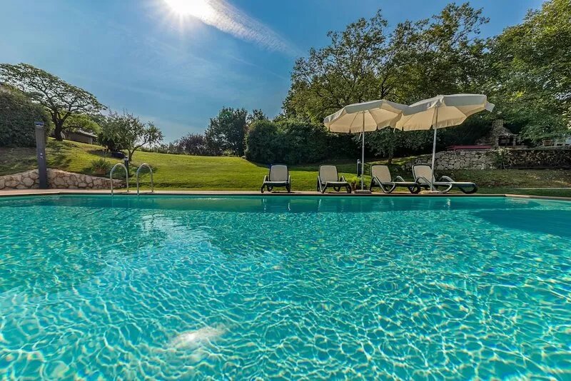 Wonderful villa on panoramic hills above Verona