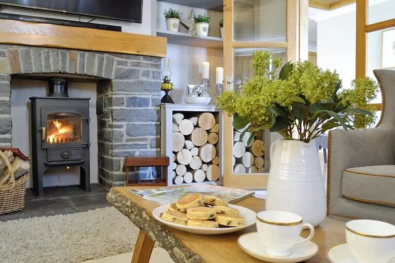 Maes Y Bryn Farmhouse
