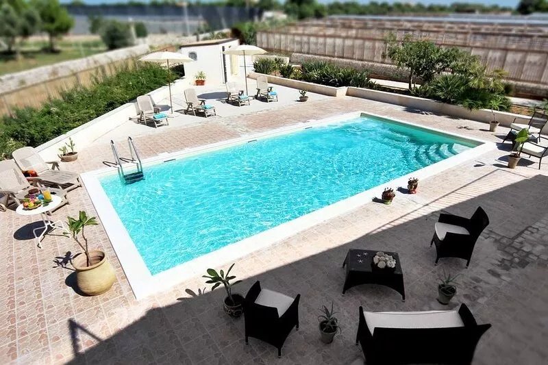 Villa Ciuridda with private pool wifi parking bowling green bbq