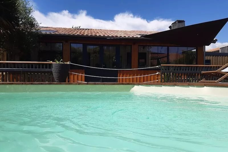 Authentic wooden villa 200 m2 - 4 bedrooms, terrace, swimming pool, LA VILLA JO