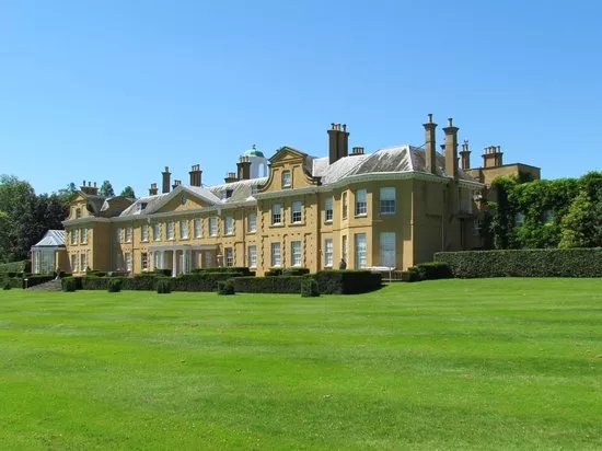 Stratfield Saye House