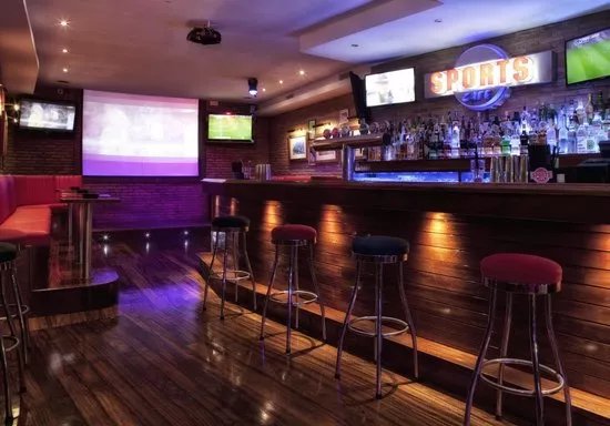 Sports Cafe