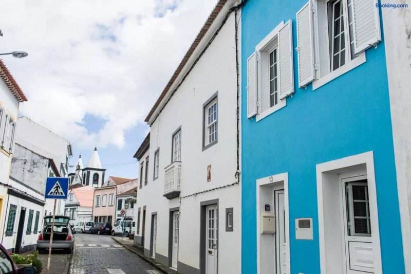 Apartamentos Porto Pim