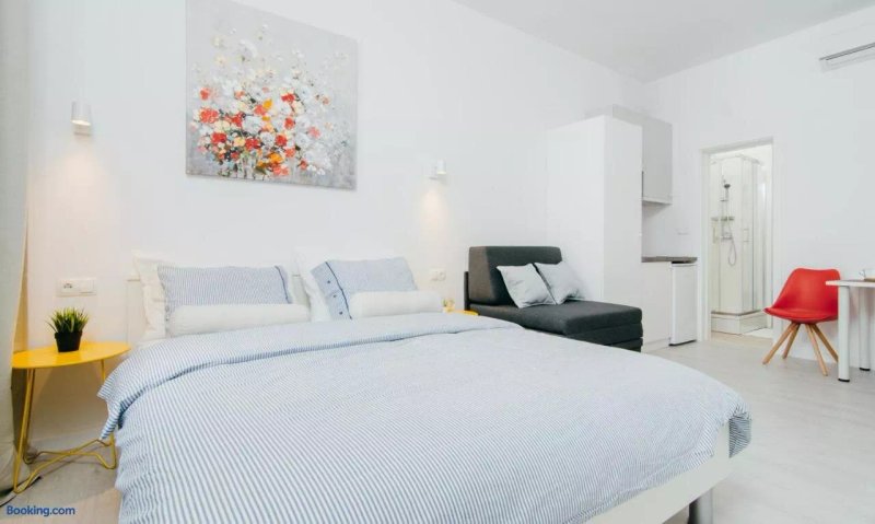 SIA Downtown Apartments