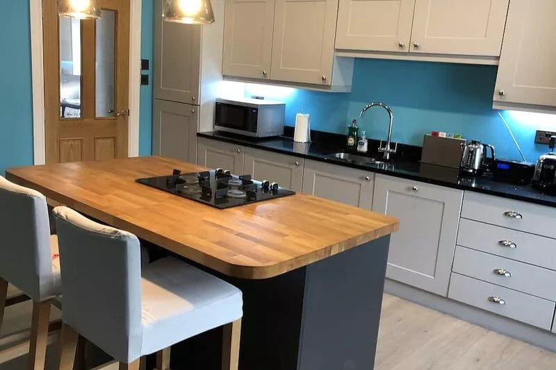 Garron House with Private Bathroom