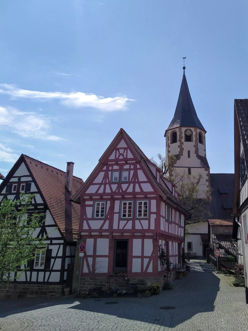 Etterdorf Lienzingen