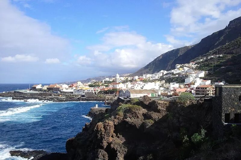 Apartm. Playa Garachico, at the beach,sea views, internet, SAT-TV, 2 terraces