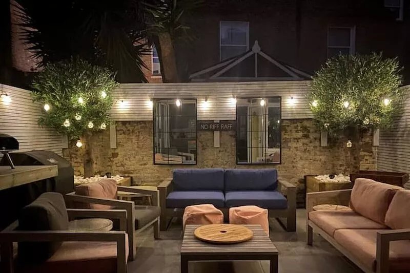 Beautiful family house in Parsons Green, London