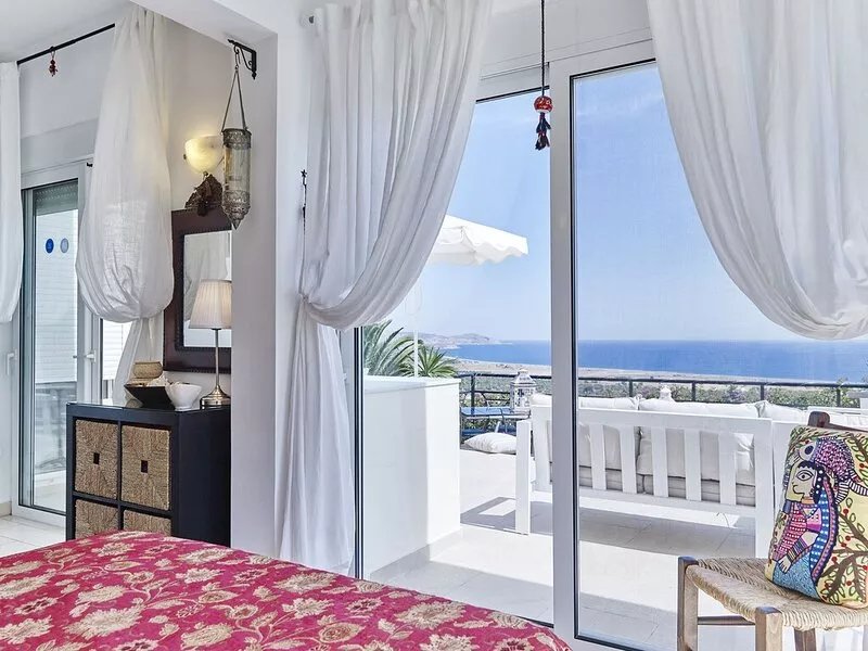 Lindos. Stunning Views of The Aegean. Private Gardens and 10m Pool. Free AC.