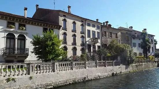 IAT Informazioni Accoglienza Turistica di Vittorio Veneto