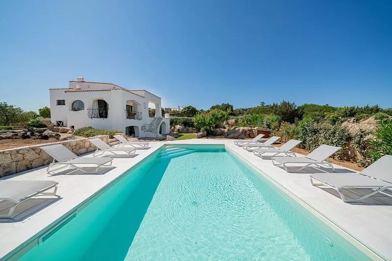 Villa Adele, sea view, pool, 600 meters from the beach