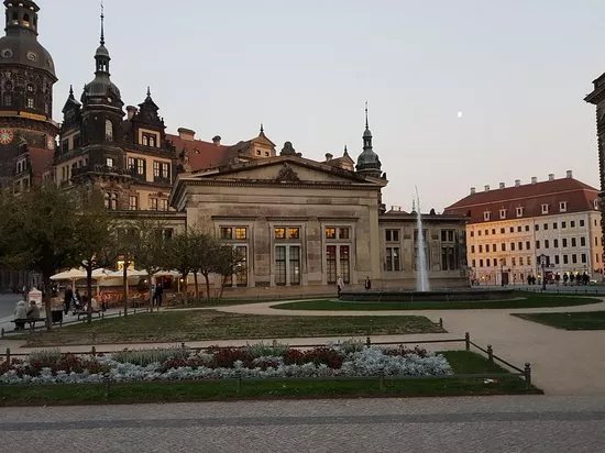 Wasserfontainen im Zwingerhof