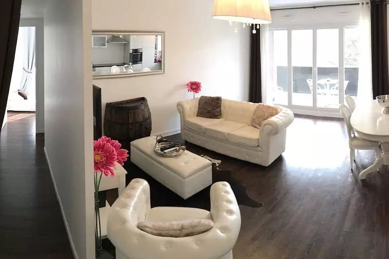Apart near Airport, Palexpo, UN, WHO, ICRC, ILO, Cern, Arena / 3 beds - 2 baths
