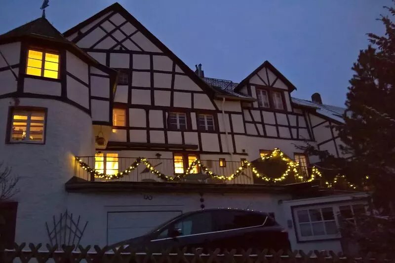 NEW .: "Die kleine Burg", castle bar, infrared cabin, fast WiFi,