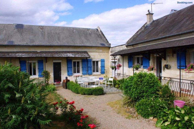 La Bretonniere, Longere Picarde