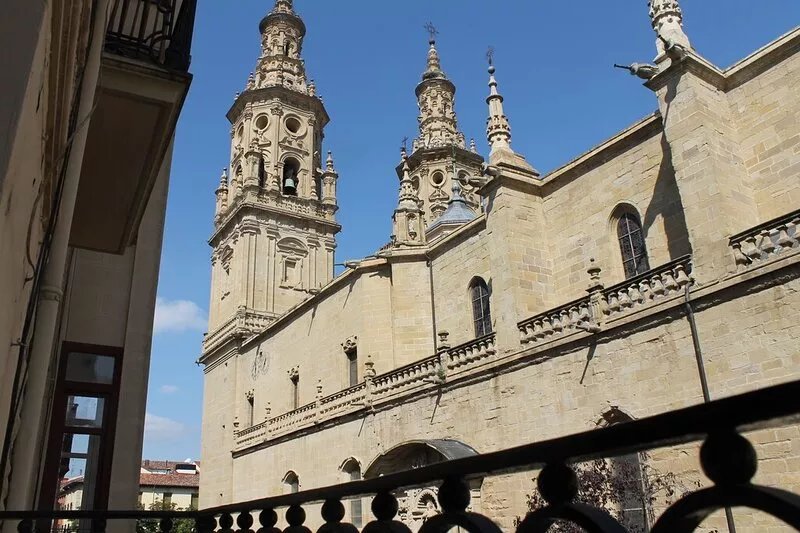The Secret of Portals. Loft in the historic center