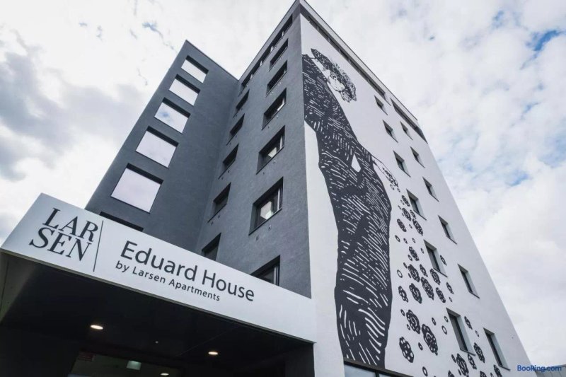 Eduard House By Larsen Apartments