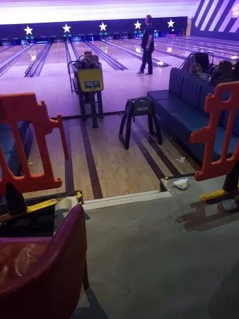 Hollywood Bowl Tolworth