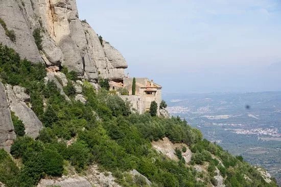 Santa Cueva de Montserrat