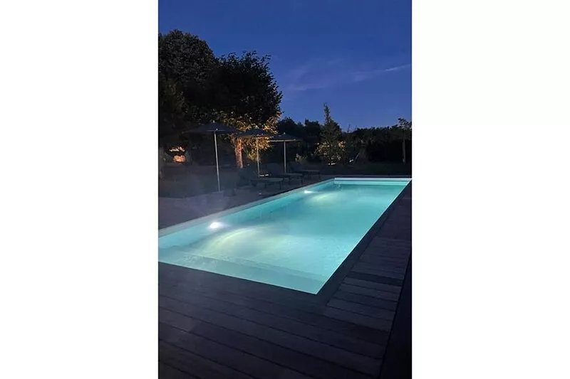 Authentic country house with swimming pool