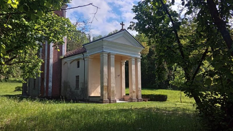 Santuario Di Santa Maria Di Vallino