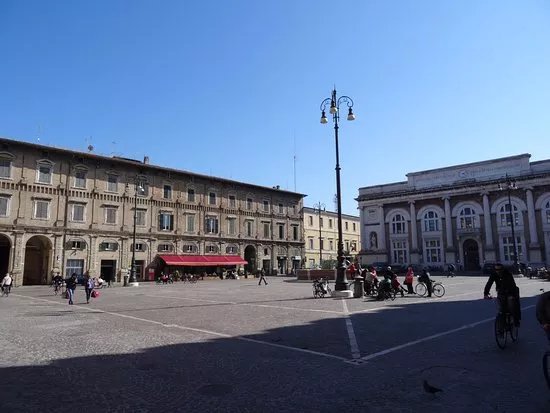 Piazza Del Popolo