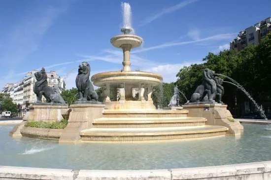 La Fontaine aux Lions