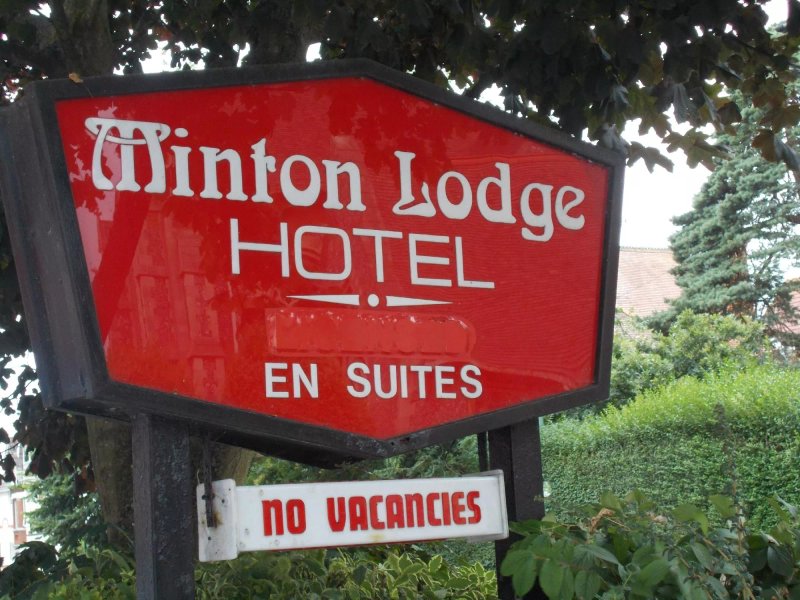 Minton Lodge Hotel