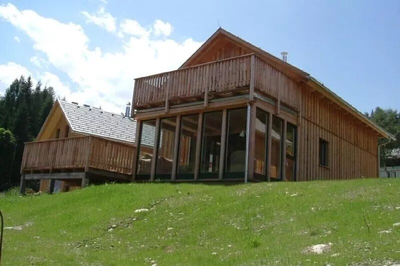 Family chalet with FREE WIFI. Ideal for a relaxing summer or ski holiday break