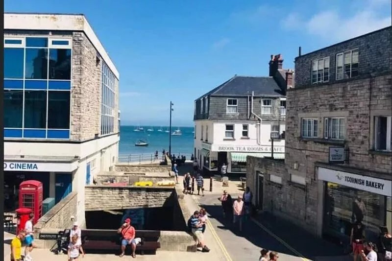 Ocean View - Three Bedroom Apartment, Sleeps 6