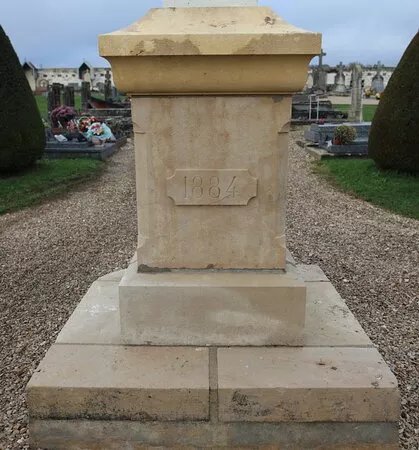 Cimetiere Communal De Brion