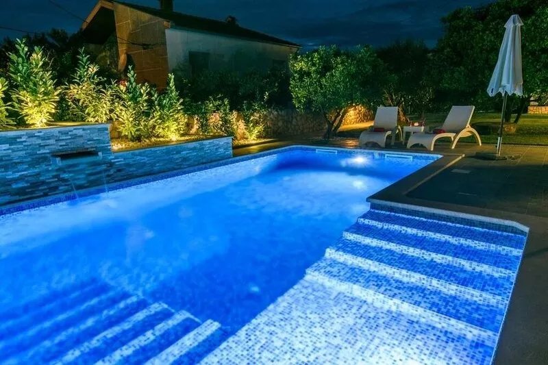 Apartment in Okrug Gornji with Seaview, Terrace, Air condition, WIFI (5209-3)