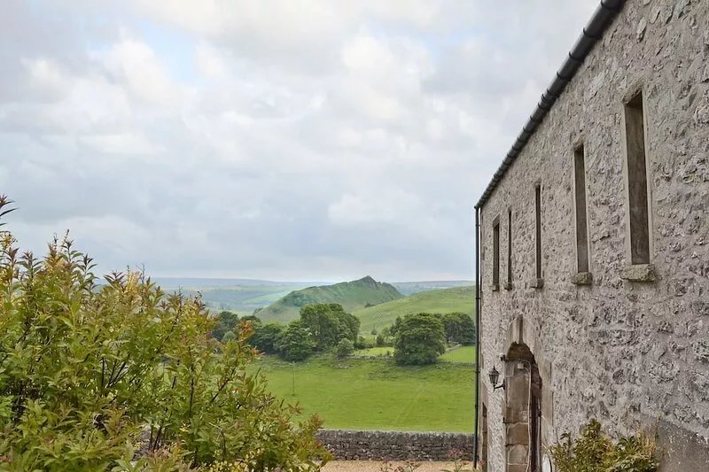 3 bedroom accommodation in Earl Sterndale, near Buxton