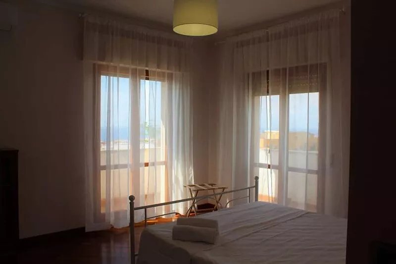 Orchidea Apartment with Sea View, wi fi and air conditioning