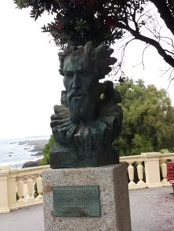 Monumento a Luis de Camoes