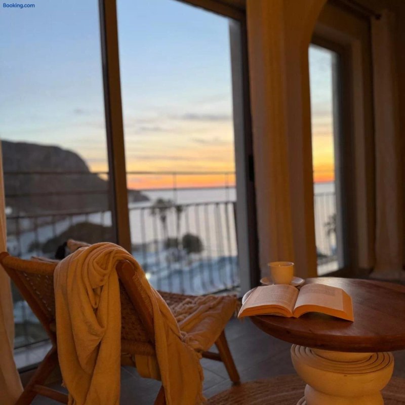 Kantouni Beach Suites -360 Degree Rooftop