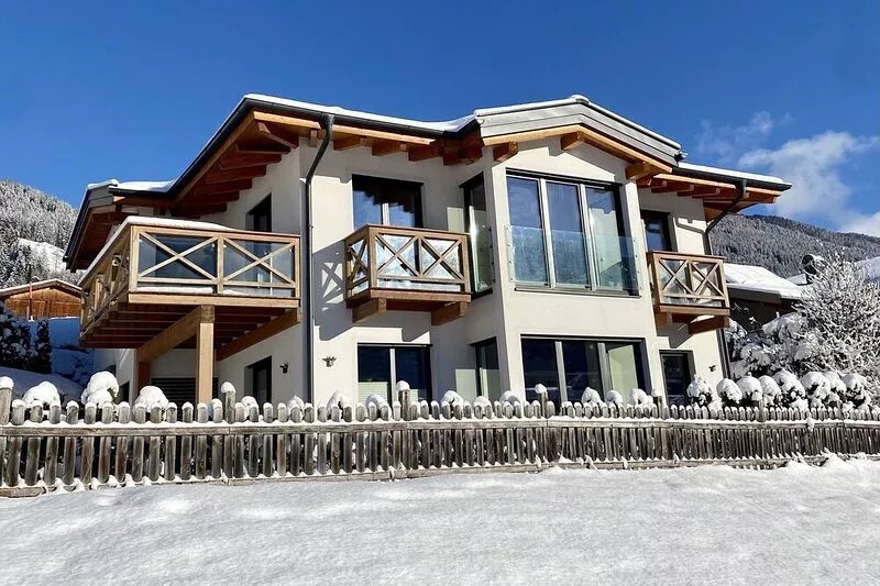 Modern chalet with a dream view of the Großvenediger