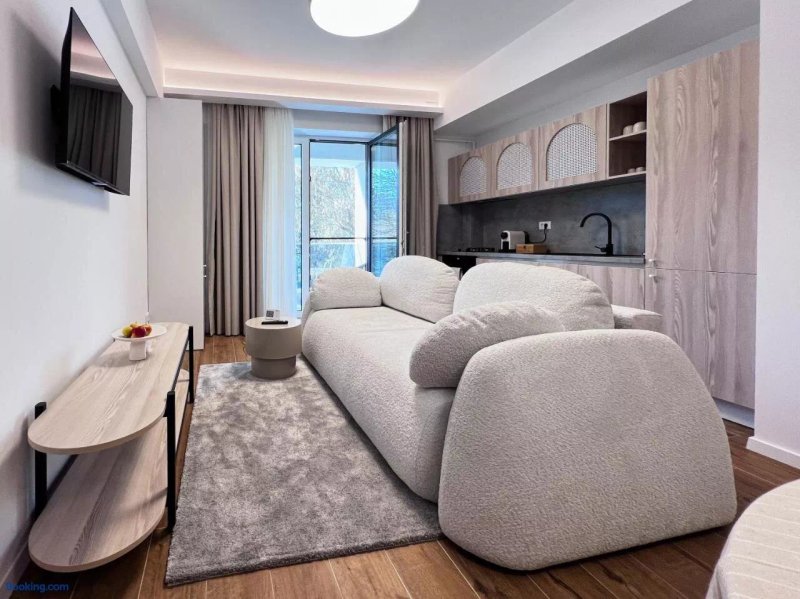 GreenTeam Apartments