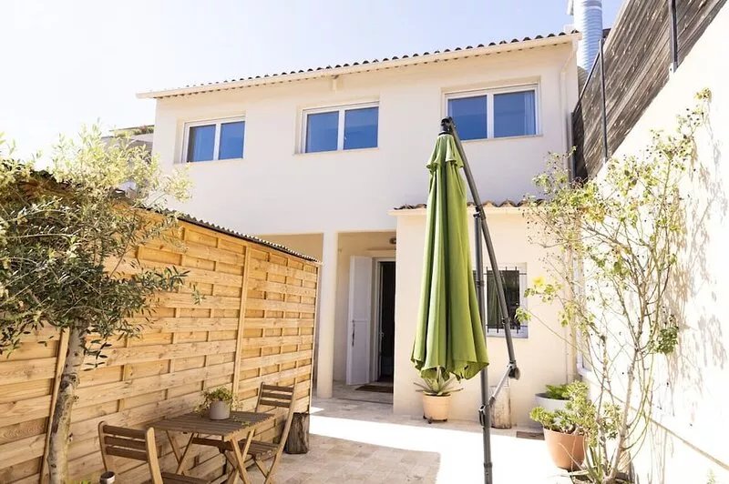 Town house near the beach