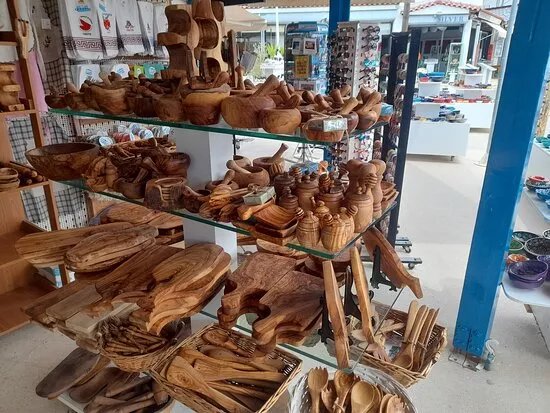 Alexander Natural Market