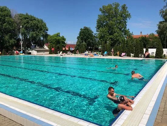 Jaszszentandras Thermal Batch and Camping