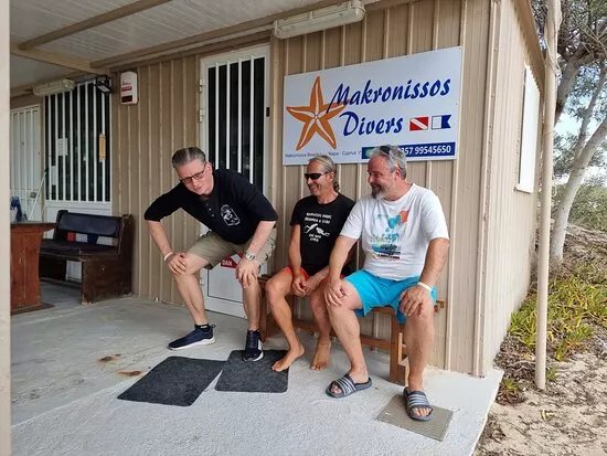 Makronissos Divers