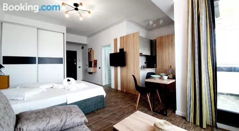 Lake Apartments Mamaia Nord