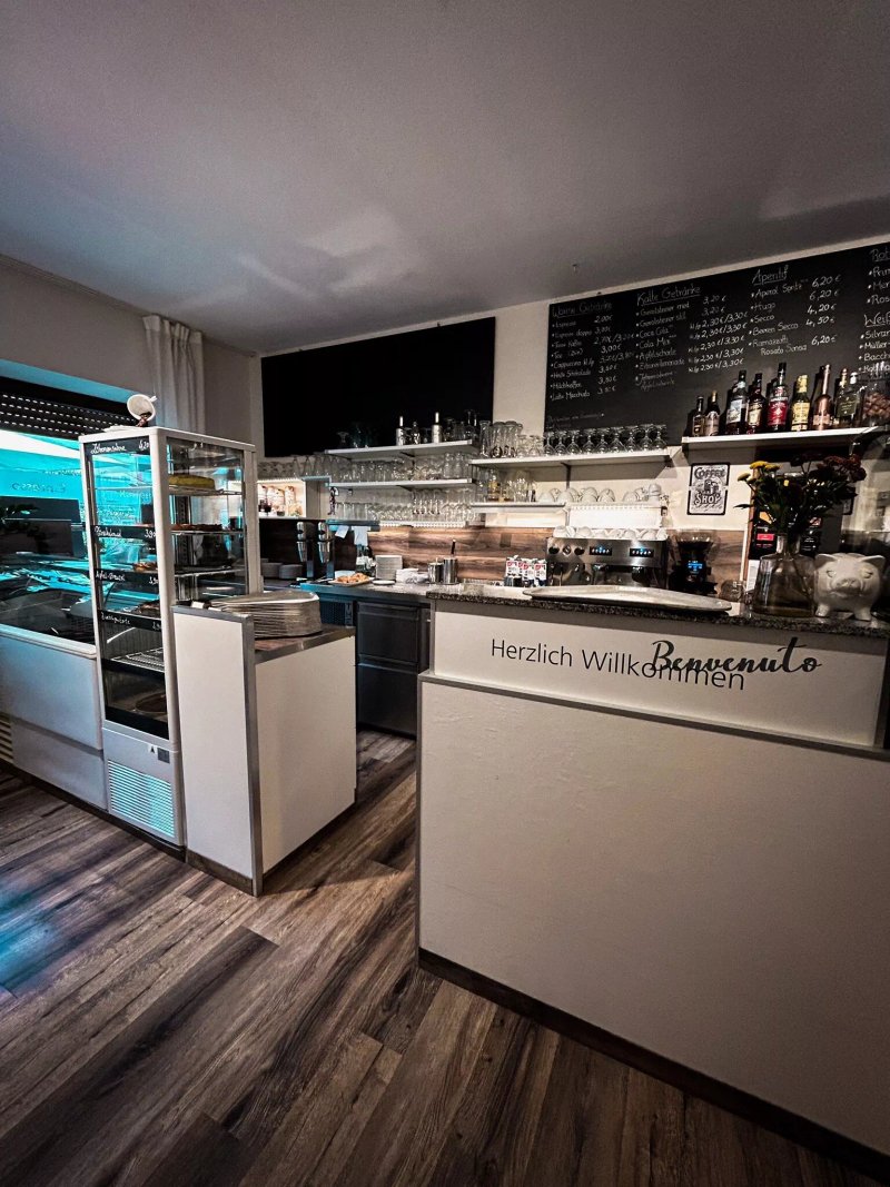 Dolce Ambiente Cafe & Bar