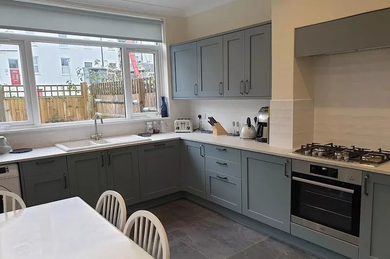 Stunning house next to beautiful beach and park, near zoo. Hythe