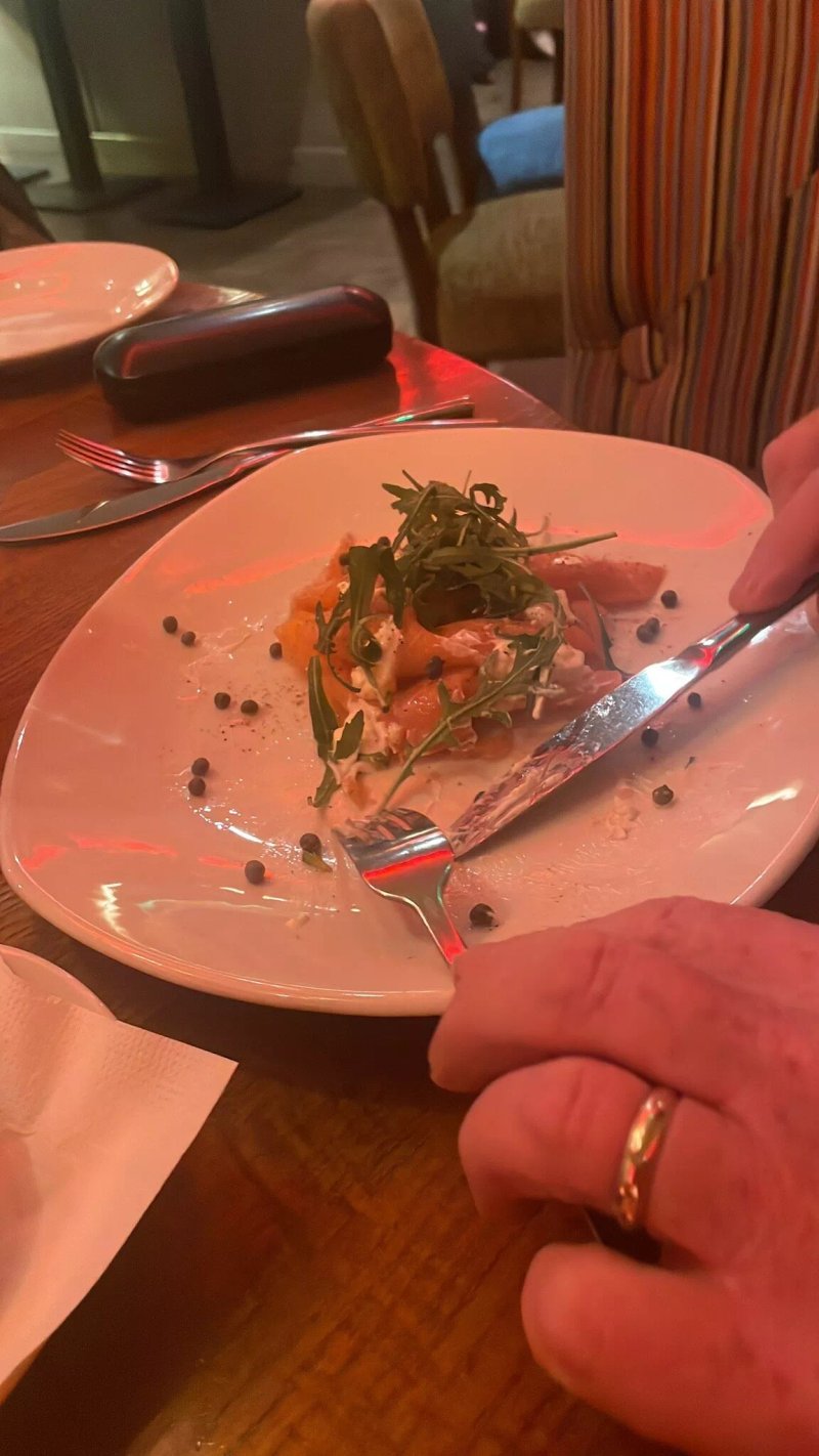 21 Restaurant